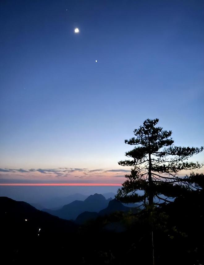 指南黄山旅游五天本地旅行社人均报价pg电子平台首次去黄山旅游必看避坑