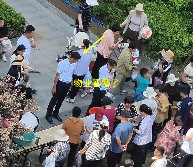 粽子大妈连盆都端走了还围堵物业要鸡蛋pg电子试玩入口山东：小区端午免费包